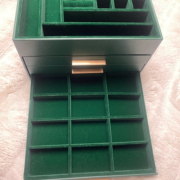 SOLD - Picture 7 of 12